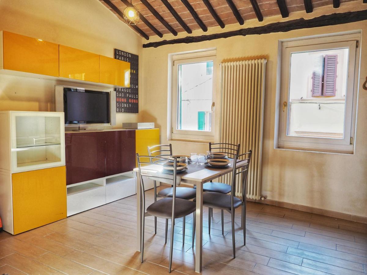 Vallerozzi House By Francigenaapartments سيينا المظهر الخارجي الصورة